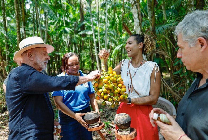 lula-se-hospeda-em-barco-hotel-para-30-pessoas-em-belem-pa