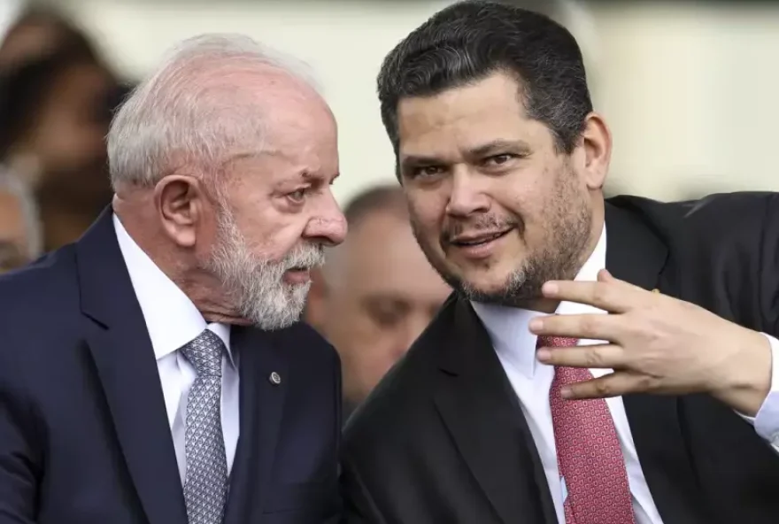 lula-se-reune-com-alcolumbre-antes-de-fazer-indicacao-para-o-stf