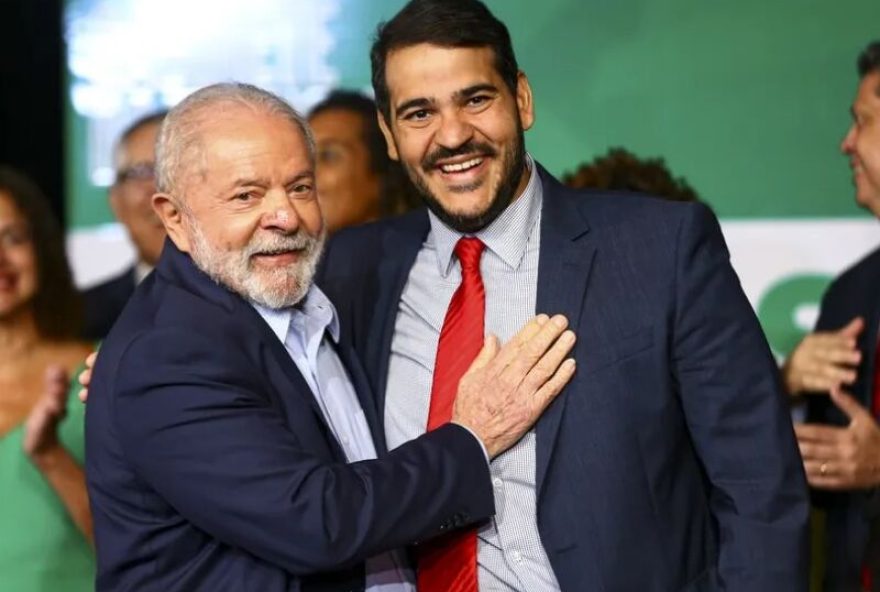 lula-sinaliza-indicacao-de-messias-ao-stf2C-e-aliados-esperam-definicao