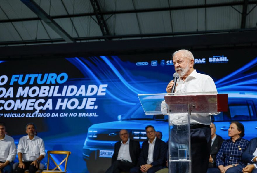 lula3A-a-relacao-entre-queda-da-pobreza2C-menor-inflacao-e-maiores-salarios lula3A-a-relacao-entre-queda-da-pobreza2C-menor-inflacao-e-maiores-salarios