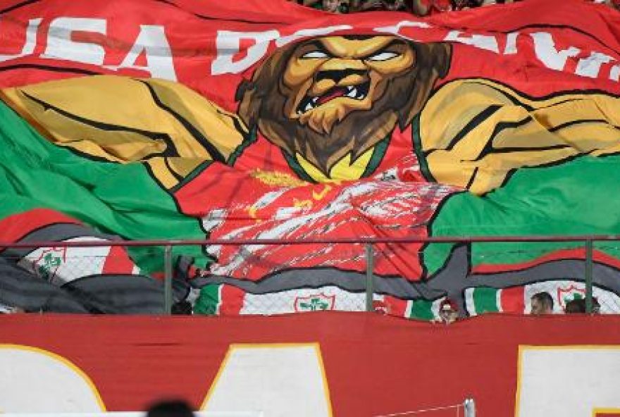 lusa-x-corinthians-tera-carga-de-ingressos-dividida-ao-meio-no-caninde lusa-x-corinthians-tera-carga-de-ingressos-dividida-ao-meio-no-caninde