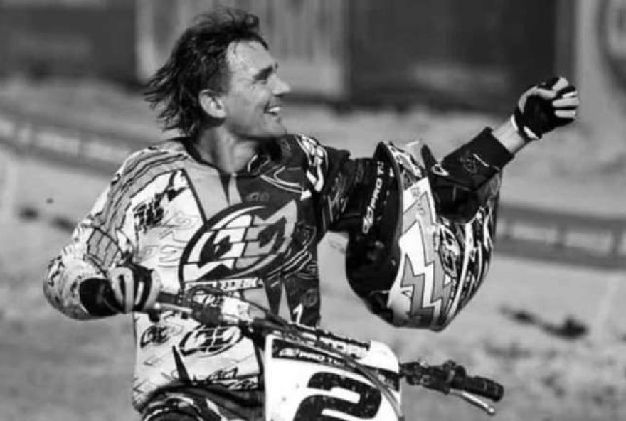 luto-no-mundo-do-motocross3A-chumbinho2C-o-senna-da-categoria2C-falece-aos-56-anos luto-no-mundo-do-motocross3A-chumbinho2C-o-senna-da-categoria2C-falece-aos-56-anos