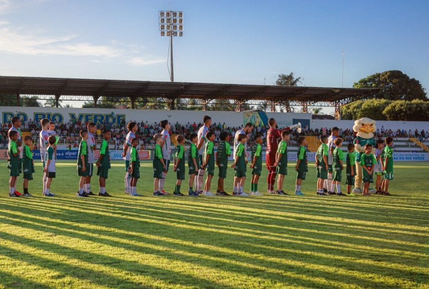 luverdense-avanca-com-antecedencia-na-serie-d-apos-empate-com-mixto