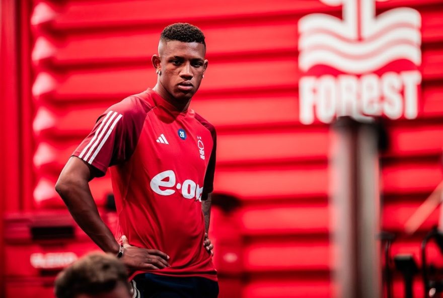 lyon2C-clube-de-john-textor2C-negocia-contratacao-de-danilo-do-nottingham-forest3A-saiba-detalhes-e-os-planos-de-mercado-do-time-frances