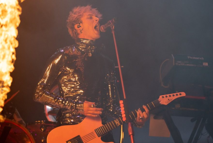 machine-gun-kelly-agita-o-rock-in-rio-2026-com-novas-atracoes-e-headliners machine-gun-kelly-agita-o-rock-in-rio-2026-com-novas-atracoes-e-headliners