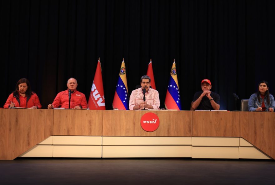 maduro-agradece-lula-e-papa-leao-xiv-por-pedidos-de-paz-na-venezuela maduro-agradece-lula-e-papa-leao-xiv-por-pedidos-de-paz-na-venezuela