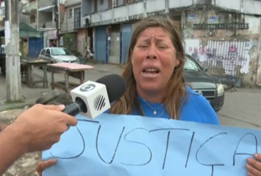 mae-de-cantor-de-pagode-assassinado-em-salvador-pede-por-justica3A-nao-era-uma-pessoa-do-mal