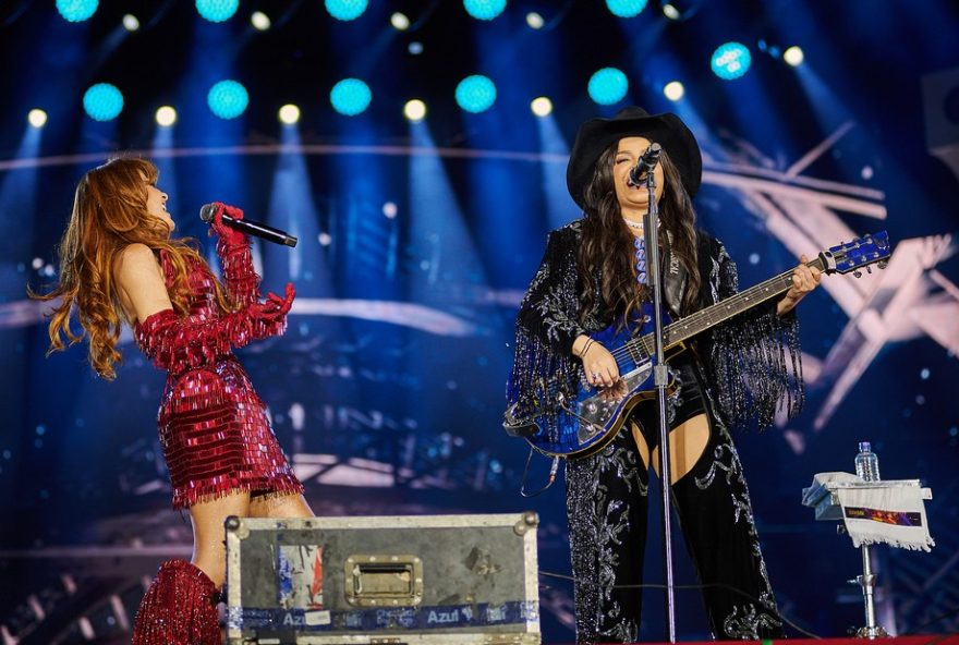 maiara-e-maraisa-brilham-na-festa-do-peao-de-barretos-em-show-imperdivel