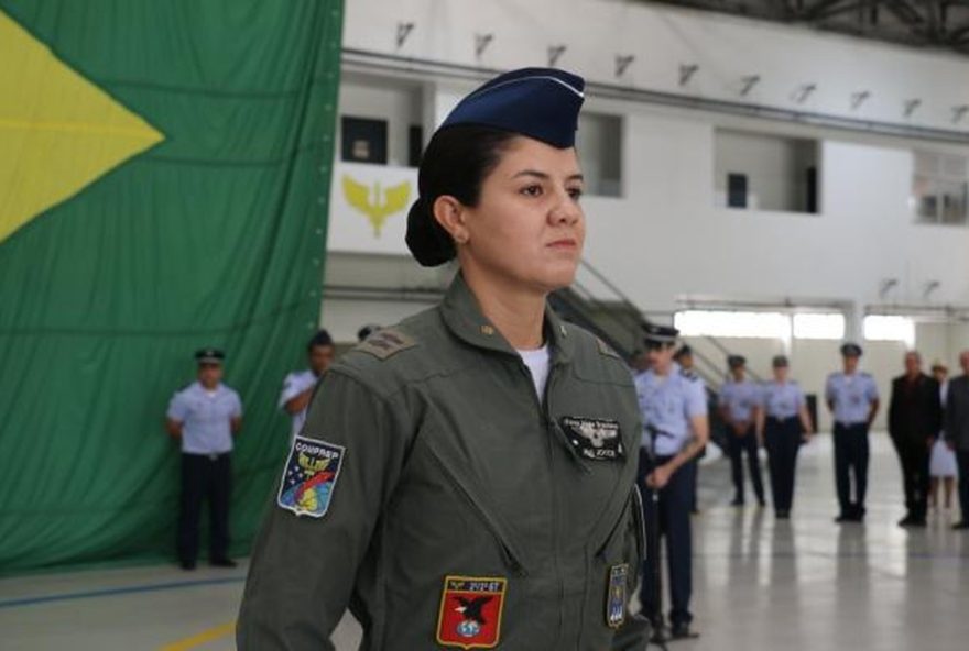 major-joyce-de-souza3A-primeira-mulher-a-comandar-unidade-aerea-da-fab