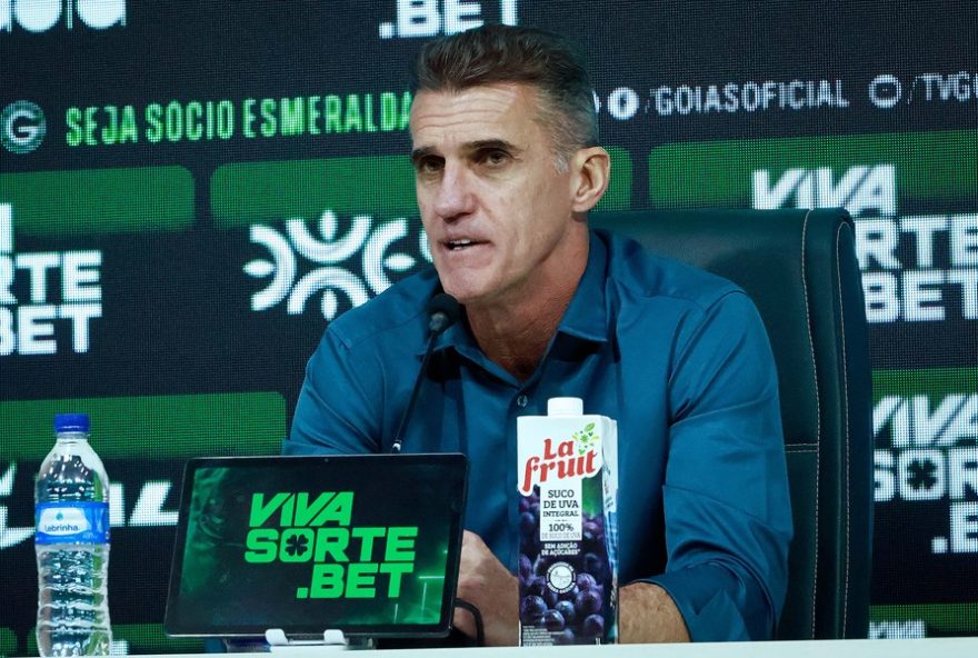 mancini-destaca-estrategia-vitoriosa-do-goias-contra-operario-pr-na-serie-b-do-brasileirao