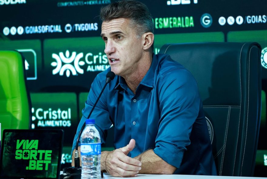 mancini-elogia-desempenho-do-goias-mesmo-com-time-desfalcado