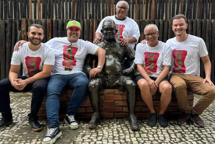 mangueira-define-enredo-22mestre-sacaca-do-encanto-tucuju22-para-carnaval-2026