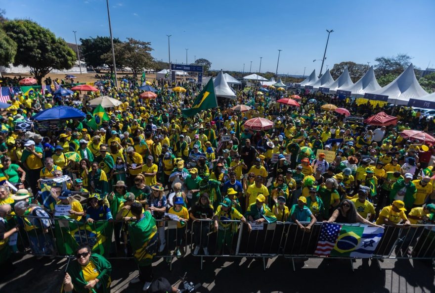 manifestacao-em-brasilia-tem-gritos-contra-lula2C-moraes-e-apelo-a-trump