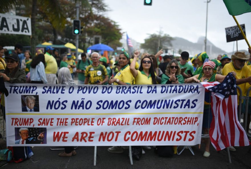manifestacoes-no-rio-de-janeiro-abordam-pedidos-de-anistia-e-protestos-de-centrais-sindicais