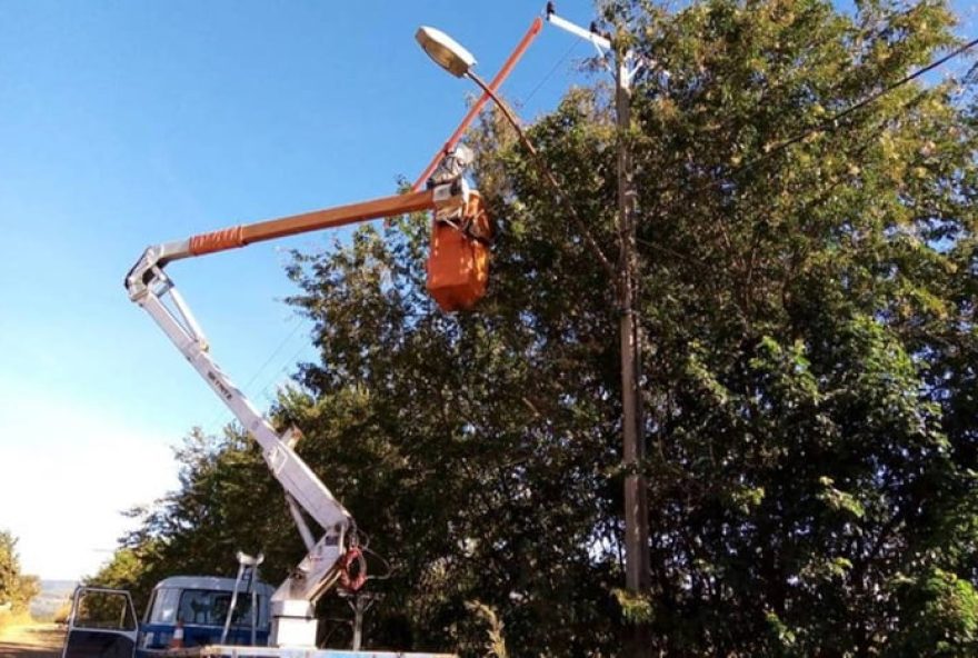 manutencao-de-rede-eletrica-no-df3A-interrupcao-de-energia-programada-nesta-sexta-feira-212F2-das-10h-as-16h.-saiba-quais-enderecos-serao-afetados