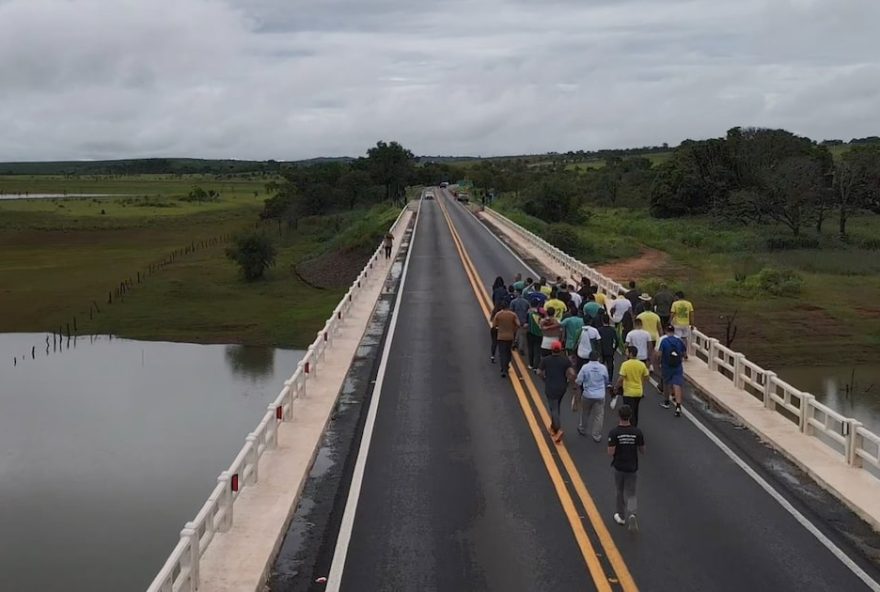 marcha-de-nikolas3A-de-paracatu-a-brasilia-em-apoio-a-bolsonaro marcha-de-nikolas3A-de-paracatu-a-brasilia-em-apoio-a-bolsonaro