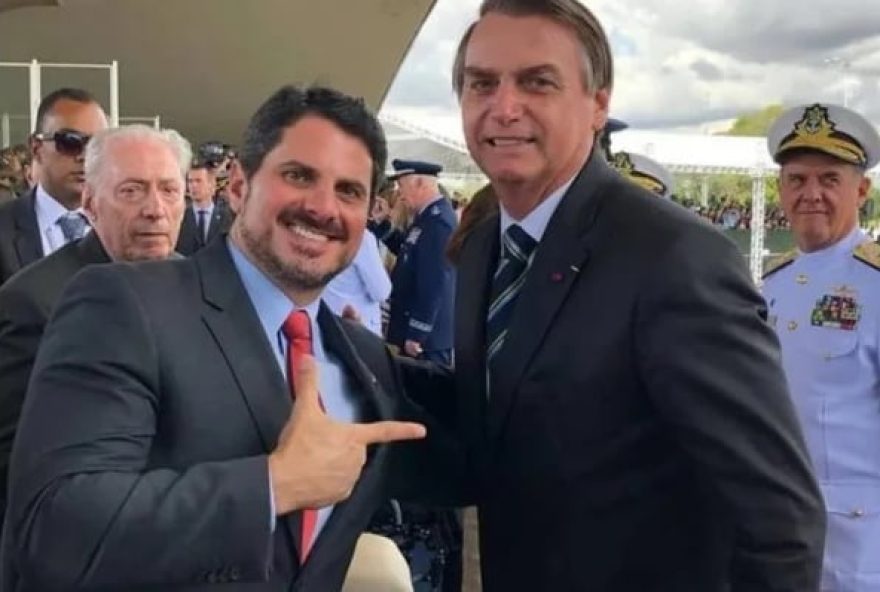 marcos-do-val-teria-atuado-para-incriminar-bolsonaro-em-trama-golpista