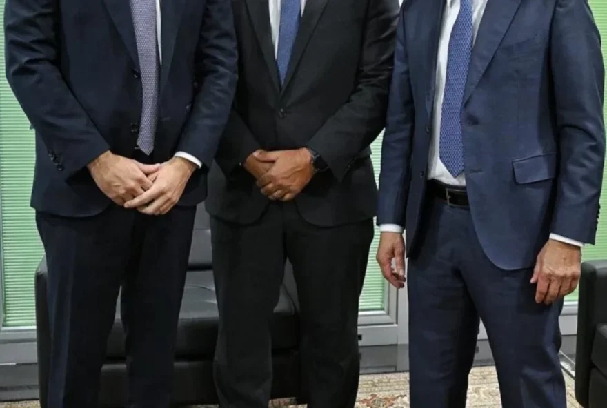 marcos-pereira-e-hugo-motta-chamam-fabio-abreu-para-chapa-do-republicanos3B-veja-nomes-favoritos-para-desembargador