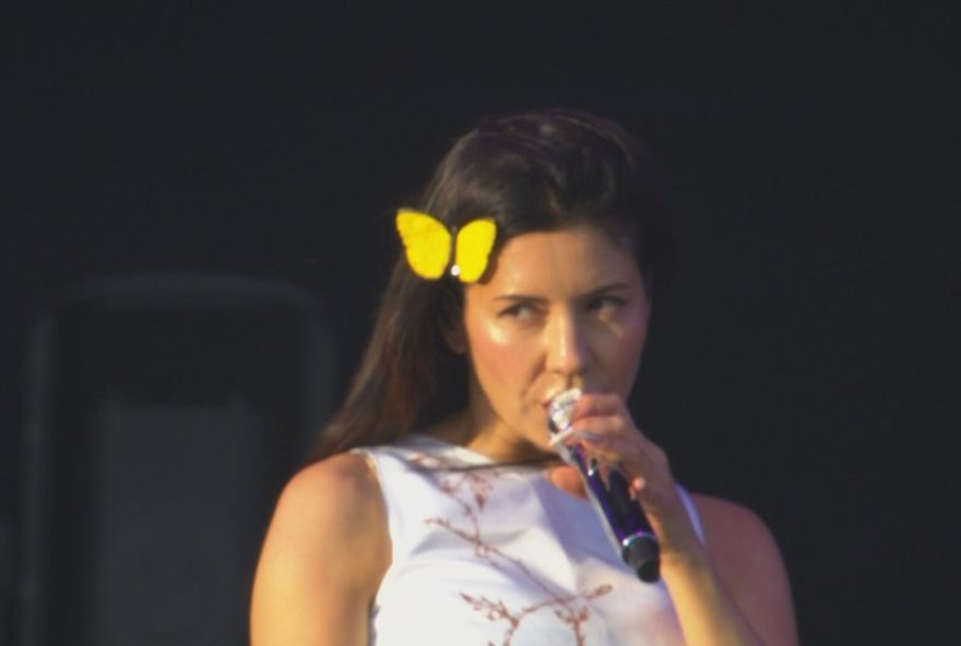 marina-no-lollapalooza-20263A-energia-e-hits-no-palco