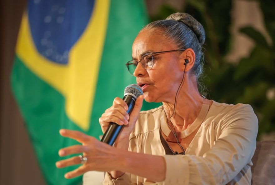 marina-silva-critica-medidas-de-trump-em-discurso-desafiador