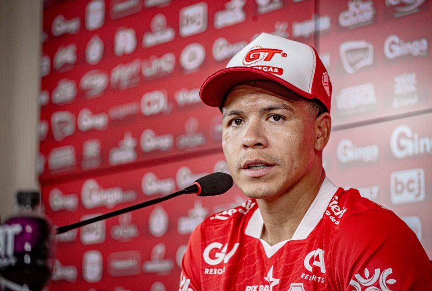 marquinhos-gabriel2C-novo-reforco-do-vila-nova3A-qualidade2C-lideranca-e-experiencia-no-goianao.-acompanhe-o-canal-oficial-do-time marquinhos-gabriel2C-novo-reforco-do-vila-nova3A-qualidade2C-lideranca-e-experiencia-no-goianao.-acompanhe-o-canal-oficial-do-time