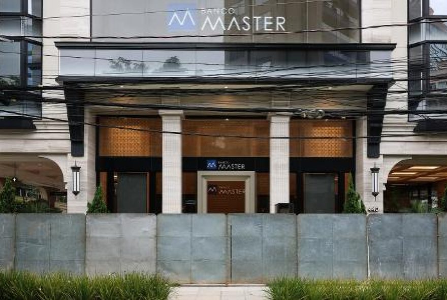 master-enviou-r24-494-mi-para-fundo-controlado-por-offshore-nas-ilhas-cayman