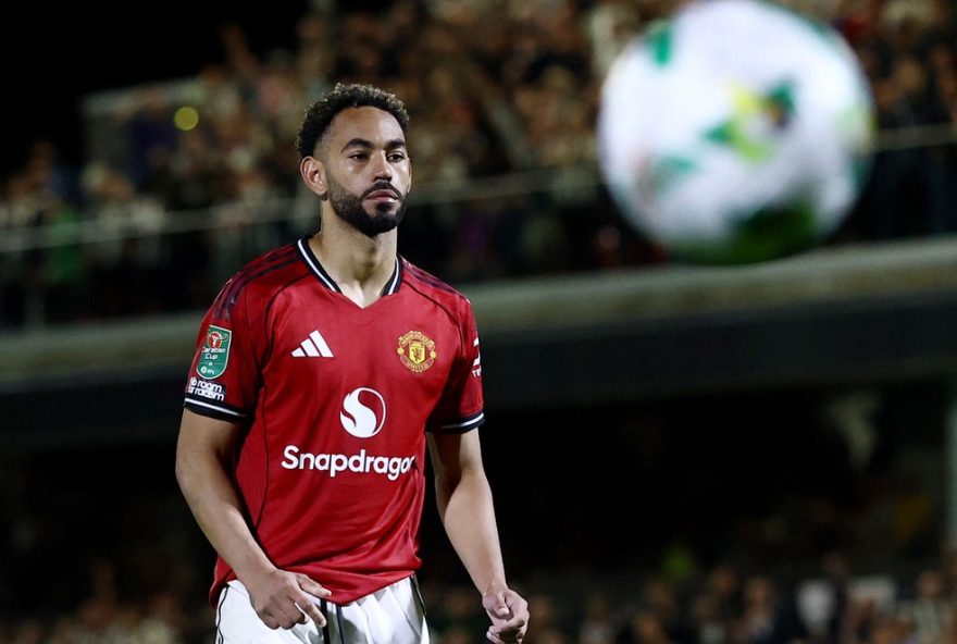 matheus-cunha-deixa-jogo-do-manchester-united-por-lesao3A-impacto-na-premier-league-e-na-selecao-brasileira