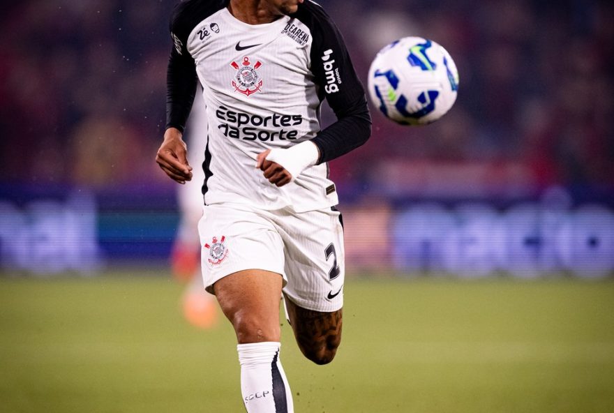 matheuzinho2C-lateral-direito-do-corinthians2C-em-duvida-para-classico-contra-palmeiras3A-lesao-na-coxa-preocupa-antes-do-confronto-decisivo