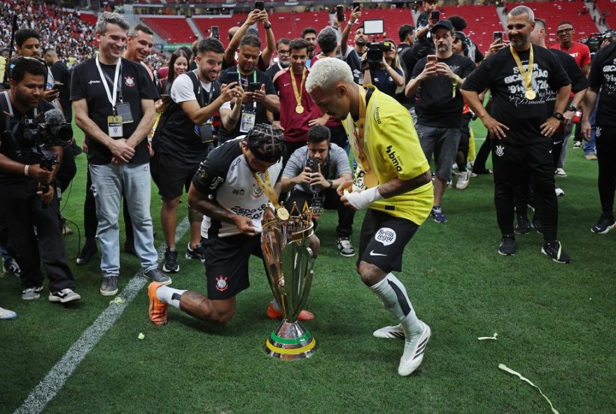 matheuzinho2C-o-provocador-do-corinthians3A-dancinhas2C-titulos-e-brincadeiras-nas-redes-sociais matheuzinho2C-o-provocador-do-corinthians3A-dancinhas2C-titulos-e-brincadeiras-nas-redes-sociais