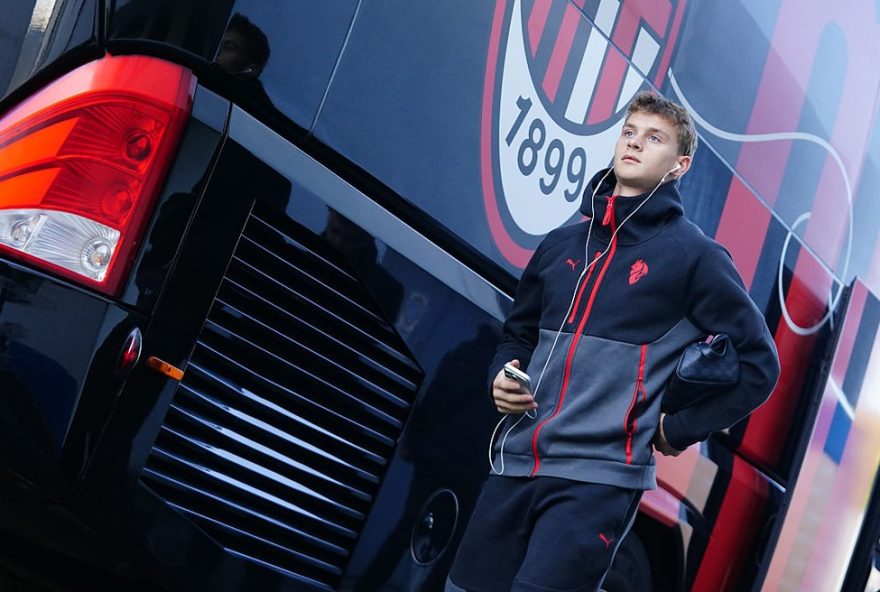 maximilian-ibrahimovic2C-filho-de-lenda2C-tem-chance-unica-no-milan3A-semifinal-da-supercopa-italiana-aos-19-anos maximilian-ibrahimovic2C-filho-de-lenda2C-tem-chance-unica-no-milan3A-semifinal-da-supercopa-italiana-aos-19-anos