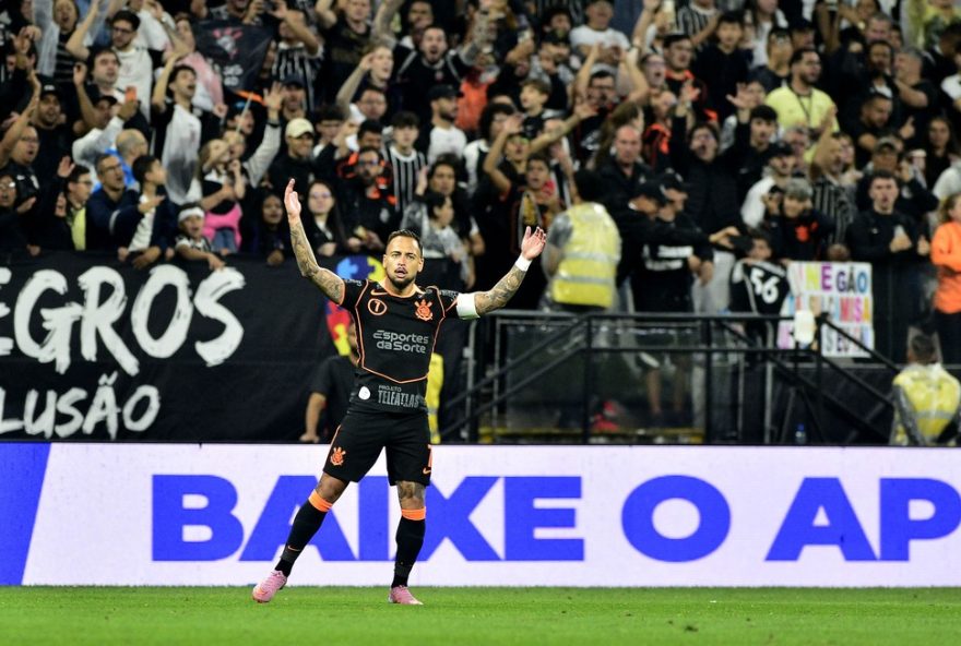 maycon-nao-garante-permanencia-no-corinthians-e-revela3A-22ano-turbulento22-atualizado-2022