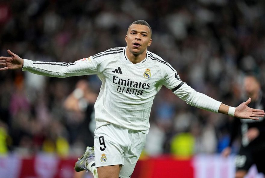 mbappe-brilha-no-real-madrid-na-copa-de-clubes-enfrentando-o-psg3A-divorcio-perfeito-no-futebol-frances