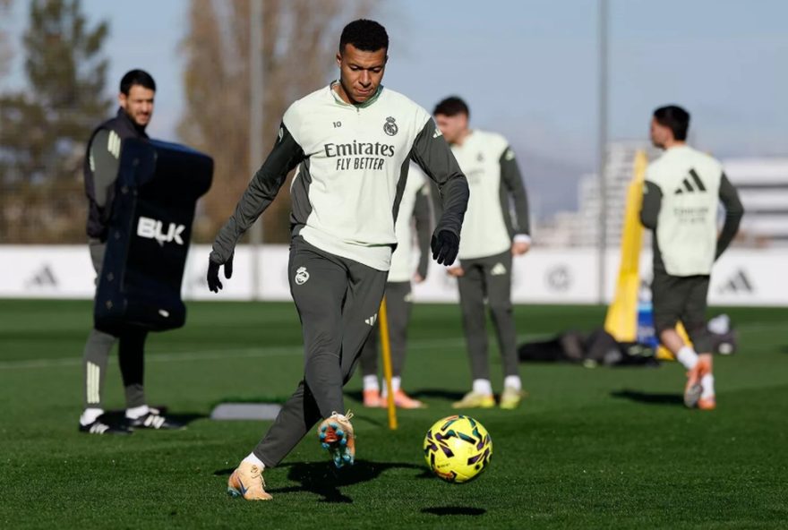 mbappe-pronto-para-reforcar-o-real-madrid-contra-o-alaves3A-xabi-alonso-sob-pressao mbappe-pronto-para-reforcar-o-real-madrid-contra-o-alaves3A-xabi-alonso-sob-pressao