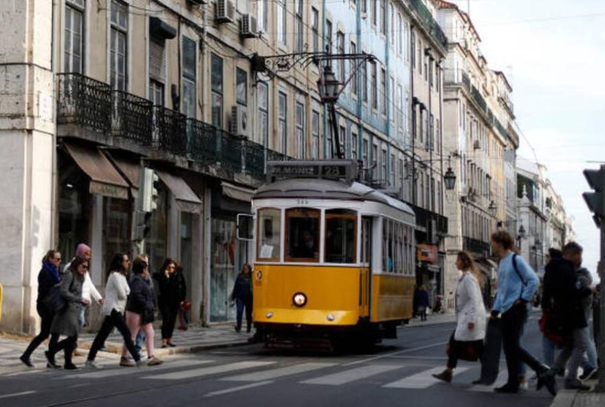 medo-e-inseguranca3A-brasileiros-em-portugal-enfrentam-incertezas-com-leis-migratorias-em-meio-a-disputa-eleitoral medo-e-inseguranca3A-brasileiros-em-portugal-enfrentam-incertezas-com-leis-migratorias-em-meio-a-disputa-eleitoral