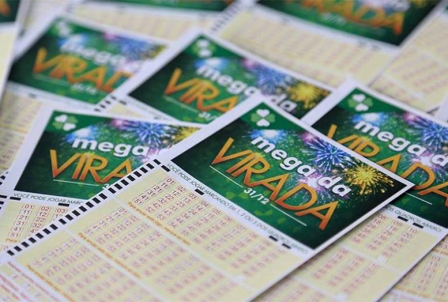 mega-da-virada3A-apostas-de-mg-e-pr-ganham-com-jogo-de-r24-5