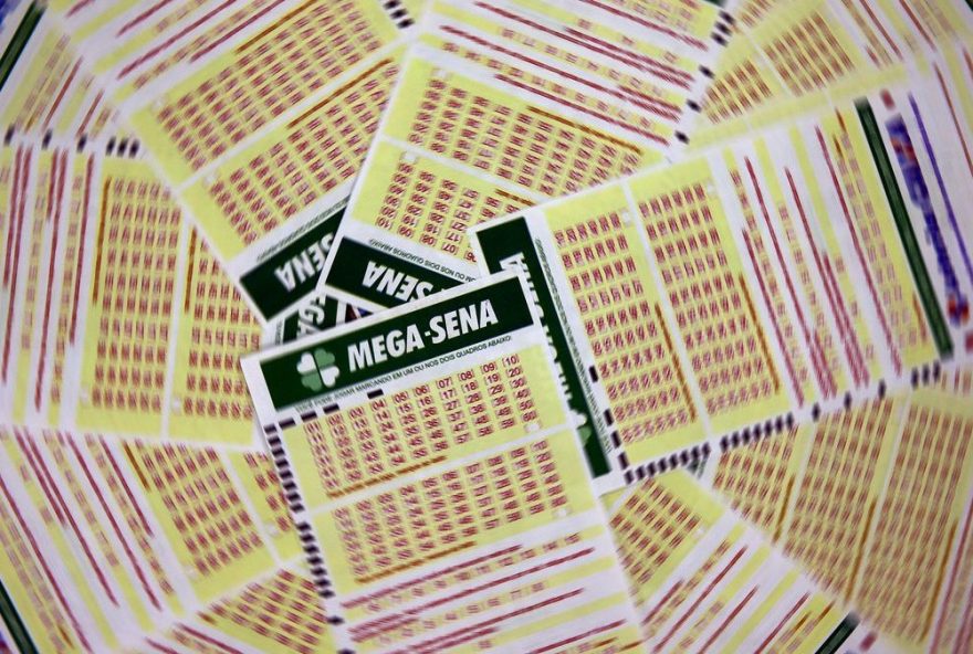 mega-sena-28653A-concorra-ao-premio-de-r24-100-milhoes-ate-as-19h