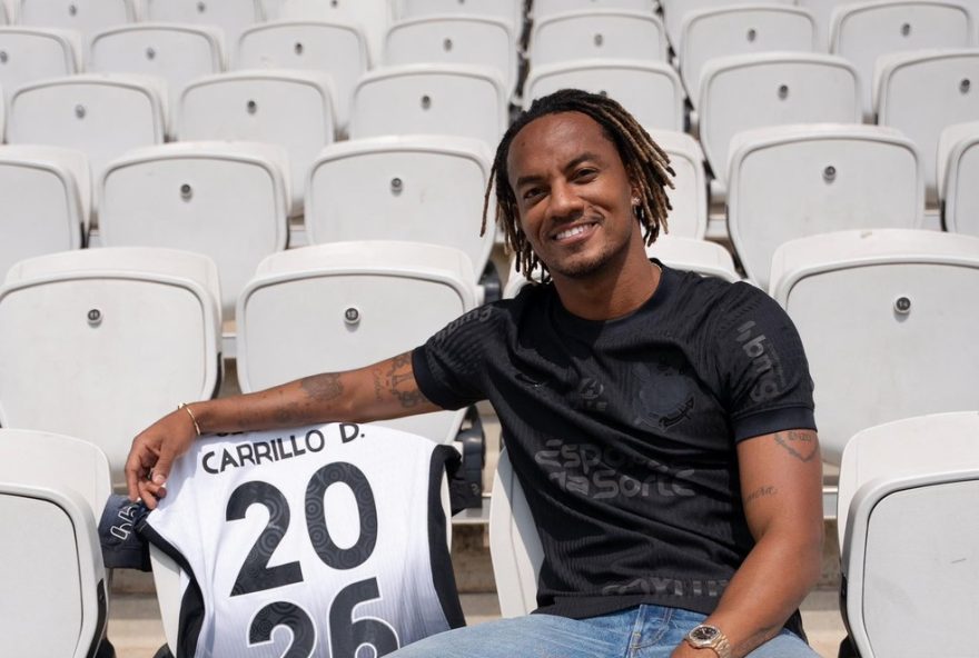 meio-campista-carrillo-renova-contrato-com-corinthians-ate-20263A-sonho-de-titulos-e-sucesso-no-timao