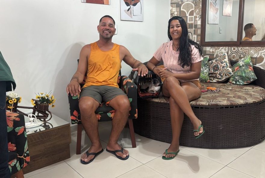 melly2C-a-gata-mochileira3A-de-pernambuco-ao-ceara-com-seus-tutores-viajantes