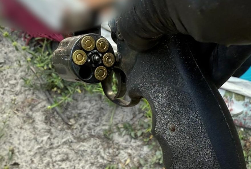 membro-de-organizacao-criminosa-morre-em-confronto-com-a-policia-em-alcantara3A-operacao-visa-desmantelar-grupo-de-trafico