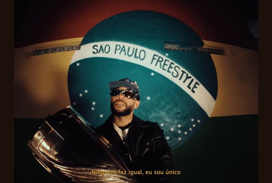 memphis-depay-do-corinthians-lanca-22sao-paulo-freestyle22-com-presenca-da-taca-do-paulistao3A-novo-hit-conquista-fas