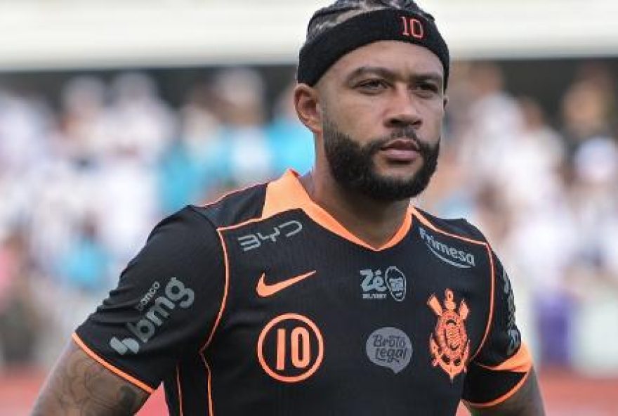 memphis-depay-tem-lesao-na-coxa-e-realizara-tratamento-na-holanda memphis-depay-tem-lesao-na-coxa-e-realizara-tratamento-na-holanda