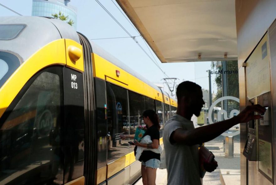 20 anos da Linha Verde Metro do Porto Maia, 01/08/2025 - METRO DO PORTO: 20 anos da Linha Verde que liga as cidades do Porto e da Maia.
Estação de Forum Maia.
( Amin Chaar )