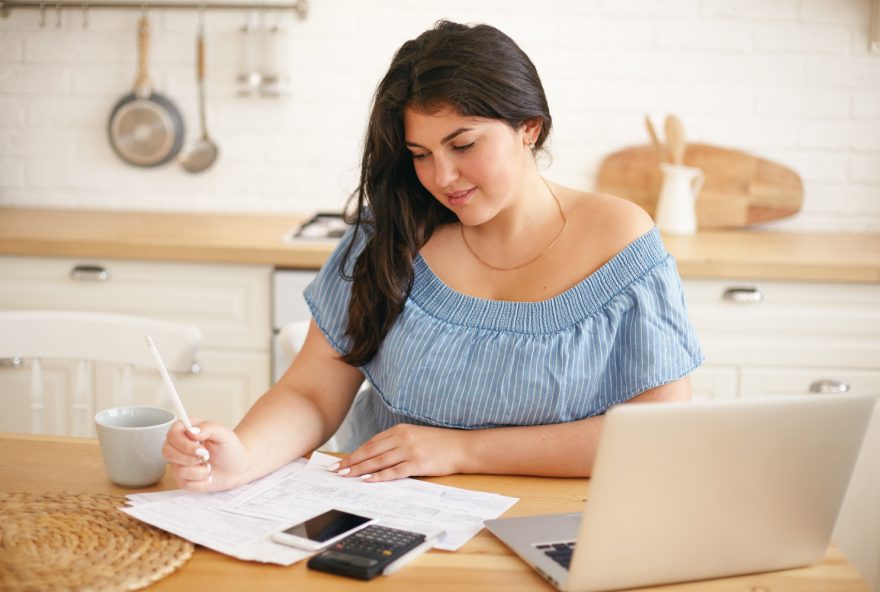 Mulheres investindo no futuro: Banco do Brasil lança Educa+ Mulher para promover educação financeira e proteção (Foto: Freepik)