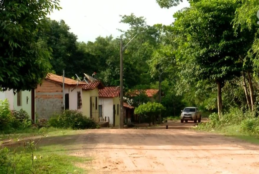 menino-volta-ao-quilombo-com-nova-casa3B-primos-continuam-desaparecidos menino-volta-ao-quilombo-com-nova-casa3B-primos-continuam-desaparecidos