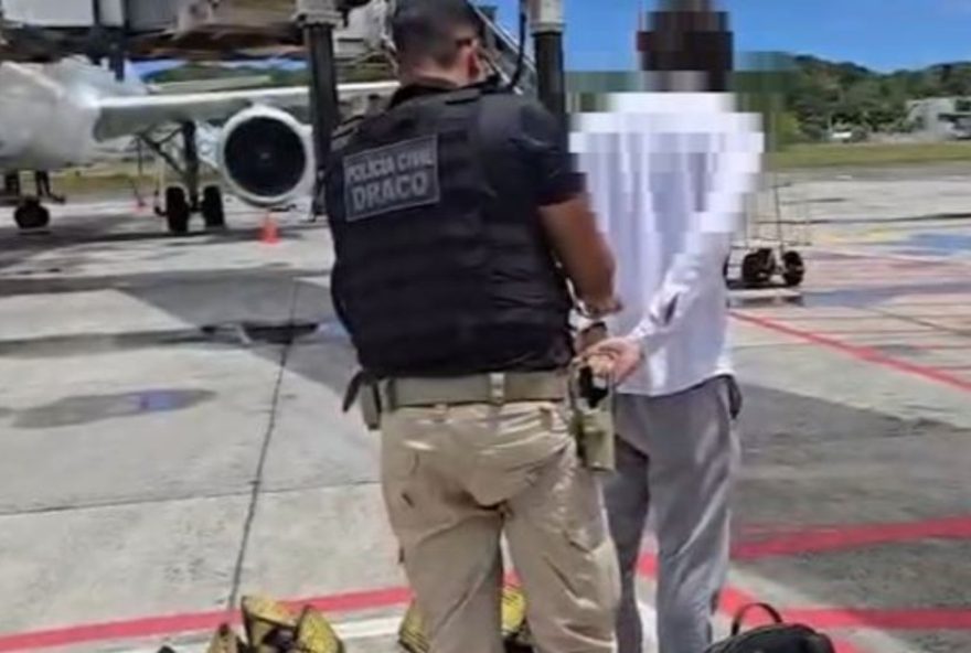 mentor-de-tentativa-de-latrocinio-e-preso-no-aeroporto-de-salvador3A-cinco-suspeitos-capturados-apos-crime-contra-empresario-no-ceara mentor-de-tentativa-de-latrocinio-e-preso-no-aeroporto-de-salvador3A-cinco-suspeitos-capturados-apos-crime-contra-empresario-no-ceara