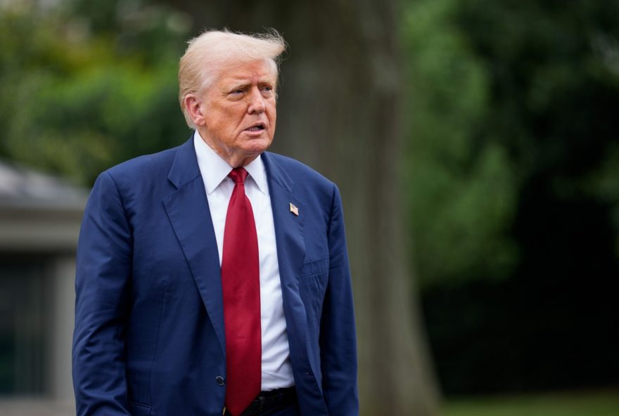 mentor-do-tarifaco-de-trump-critica-lobistas-dos-eua-que-ofereceram-servicos-a-cni