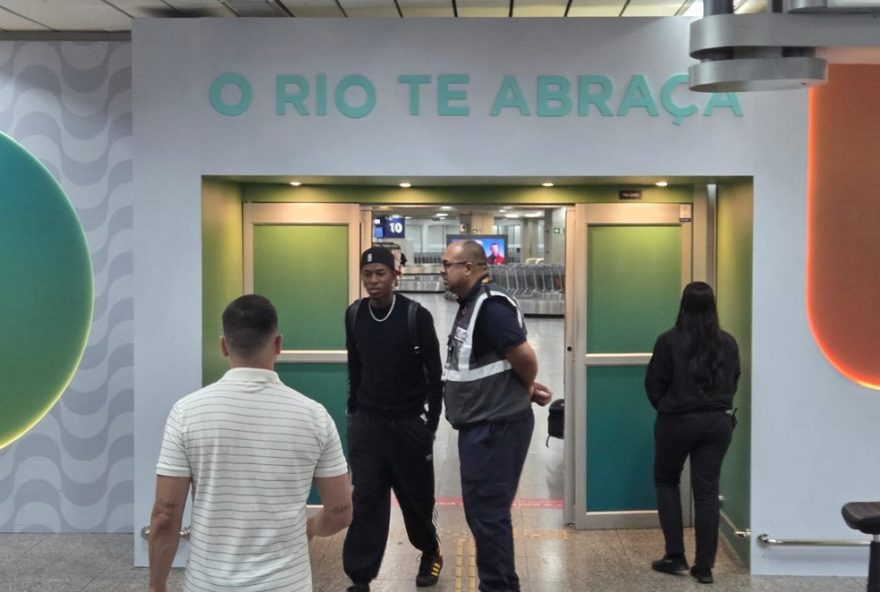 mercado-da-bola3A-vitao-assina-com-o-flamengo2C-vina-na-mira-do-river-e-barca-no-vasco-resumo-das-noticias-de-terca-feira mercado-da-bola3A-vitao-assina-com-o-flamengo2C-vina-na-mira-do-river-e-barca-no-vasco-resumo-das-noticias-de-terca-feira