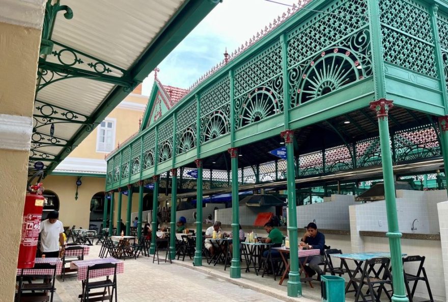 mercado-de-carne-do-ver-o-peso-e-entregue-em-belem-para-cop-303A-conheca-as-ervarias mercado-de-carne-do-ver-o-peso-e-entregue-em-belem-para-cop-303A-conheca-as-ervarias