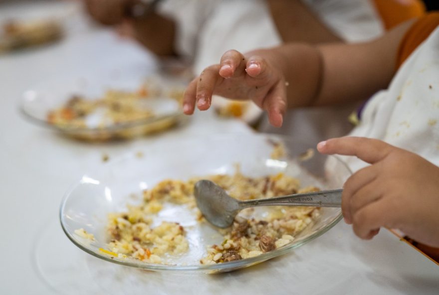 merenda-nas-ferias3A-pais-tem-ate-sexta-feira-para-garantir-o-almoco-nas-escolas-estaduais-do-vale-do-paraiba