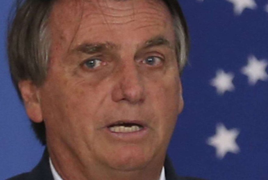 mesmo-preso2C-bolsonaro-segue-lucrando-com-o-instagram mesmo-preso2C-bolsonaro-segue-lucrando-com-o-instagram